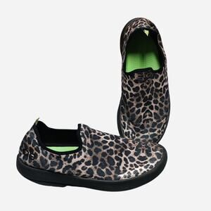 Oofos leopard print slip ons
